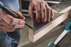Měřicí a vyznačovací úhelník VARIO 3D
