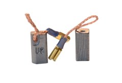 Náhradní uhlíky (2ks) pro stroje HITACHI (6,5 x 7,5 x 14 mm), typ 190