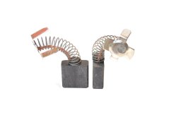 Náhradní uhlíky (2ks) pro stroje HITACHI (7 x 17 x 17 mm), typ 233