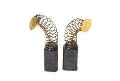 Náhradní uhlíky (2ks) pro stroje SKIL (6 x 7 x 11 mm), typ 16