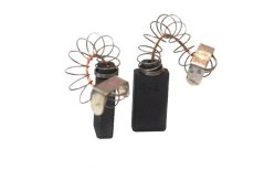 Náhradní uhlíky (2ks) pro stroje B&D (6,3 x 8 x 14,5 mm), typ 18